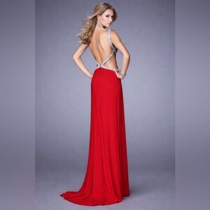 NWT La Femme Open Back Side Cutout Formal Prom Gown 21123 Red sz 4